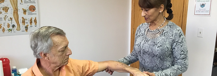 Acupuncture Lake Villa IL Pamela Norley With Patient